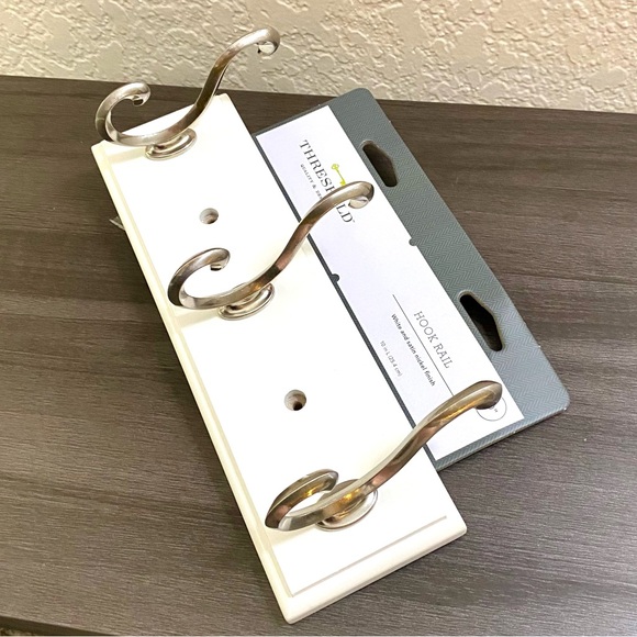 White & Nickel Hook Rail - Picture 1 of 3